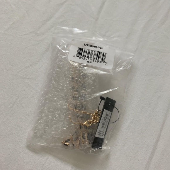 Long Black Minimal Necklace - Picture 4 of 4